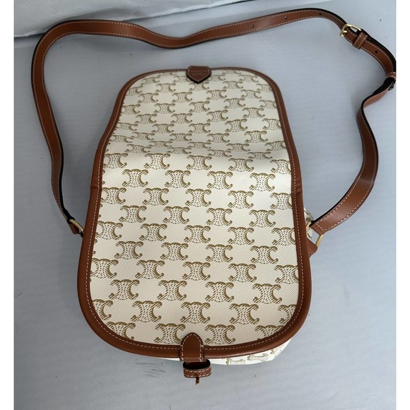 COPY - CELINE MEDIUM FOLCO BAG IN TRIOMPHE CANVAS AND CALFSKIN NEW W/Tags & Dus… - Picture 2 of 16